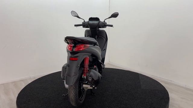 Piaggio Medley S NERO METEORA 85/C 125cc ABS 2021 E5 Mat zwart bij Sunder Bromfietsen смотреть онлайн