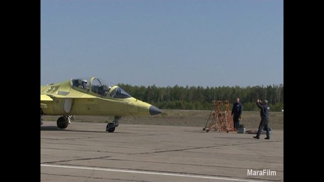 Як-130 Амортизация передней стойки. YAK-130 Landing Gear смотреть онлайн