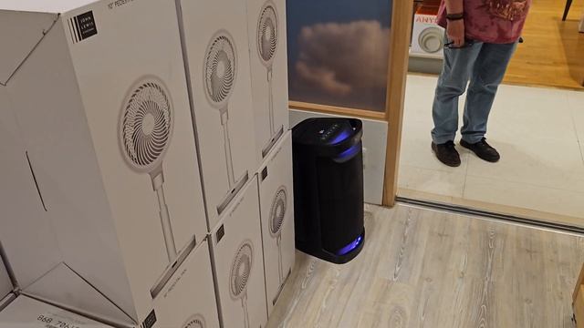 Sony SRS-XP500 - John Lewis, Cribbs Causeway смотреть онлайн