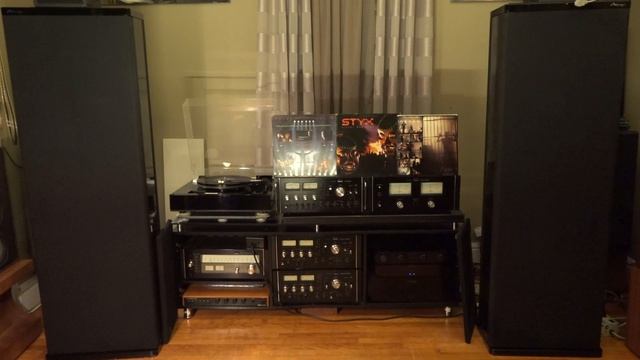 Pierre Lurne J1 - SL5 Tonearm, Audio Technica at20sla Cart - Sansui Ca/Ba 3000 - Mirage M-1si смотреть онлайн