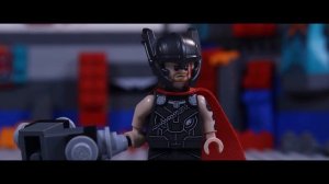 Thor Ragnarok in LEGO (Thor vs Hulk)