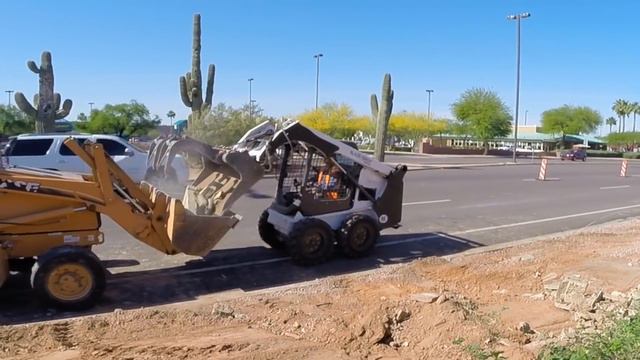 Skidsteer For Children | Truck Tunes For Kids | Twenty Trucks Channel | Skid Steer