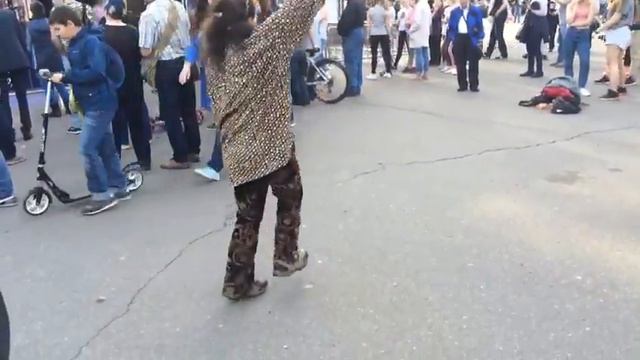 Танцы в Сокольниках 2018часть первая смотреть онлайн