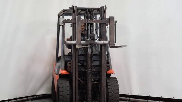 FF02 Toyota 62-7FDF30; year 2002 смотреть онлайн