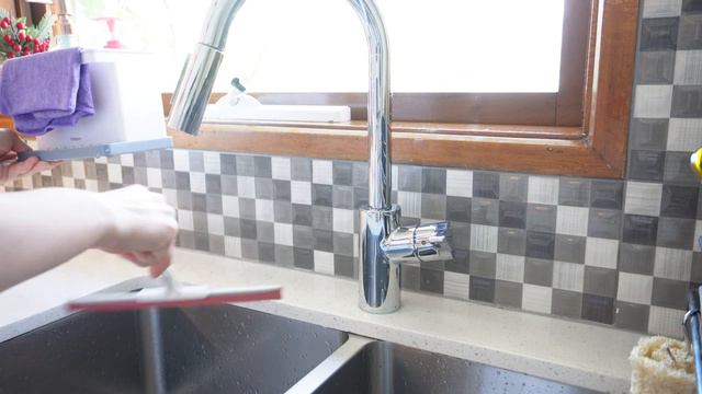 Cleaning with toothpaste and visiting Werribee zoo at sunset смотреть онлайн