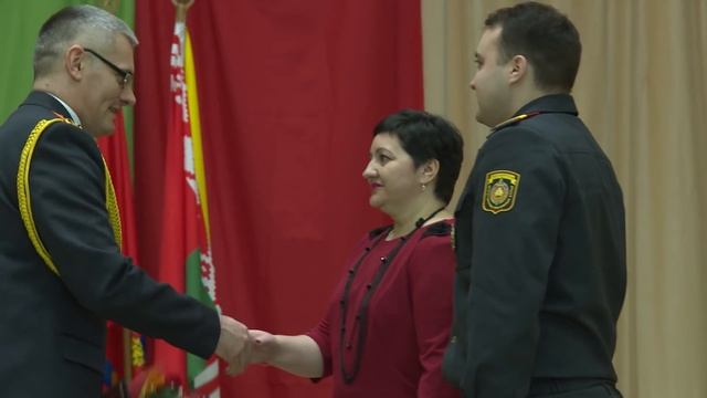 Cолигорским милиционерам вручили награды ко Дню милиции смотреть онлайн