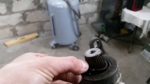 Honda Accord cl 7- cl 9 (МКПП) Замена правого сальника коробки, промежуточного подшипника привода.