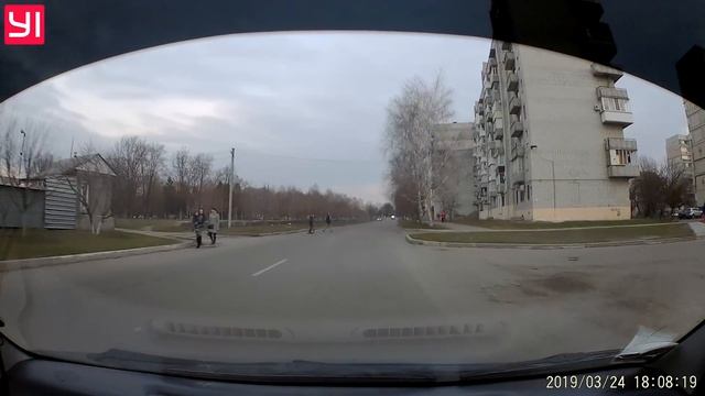 Детский хруст на самокате. Кременчуг. 24.03.19 смотреть онлайн