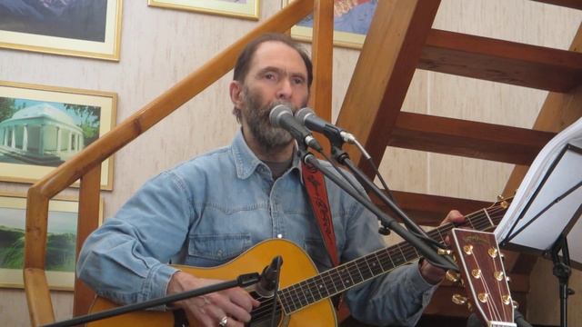 Женщины нас под руку берущие... смотреть онлайн