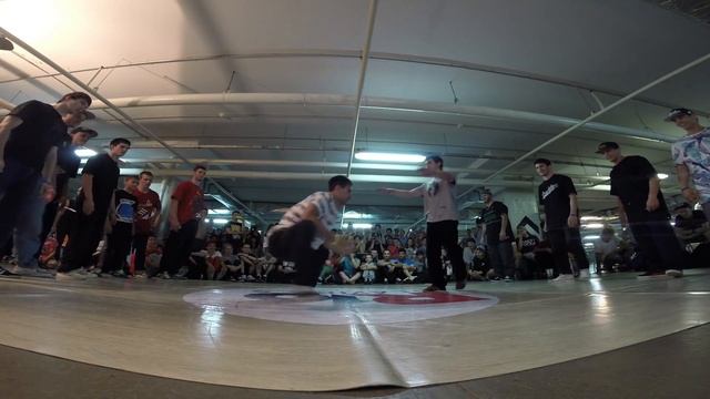 R-16 Slavic Qualifier (1/4) Comix Zone vs. Predatorz смотреть онлайн