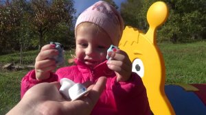 Игрушки и Новые приключения Насти в поисках сюрпризов