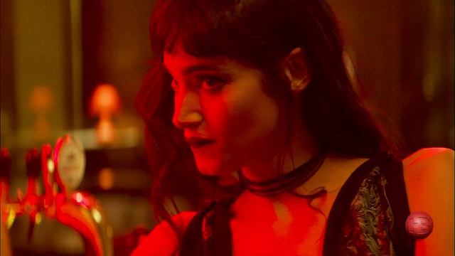 Sofia Boutella смотреть онлайн