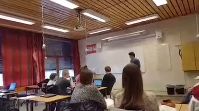 BEST OLIVER TWIST PERFORMANCE AT THE ROYAL NATIONAL THEATER EVER? смотреть онлайн