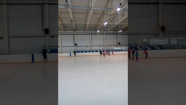 Я катаюсь на коньках смотреть онлайн