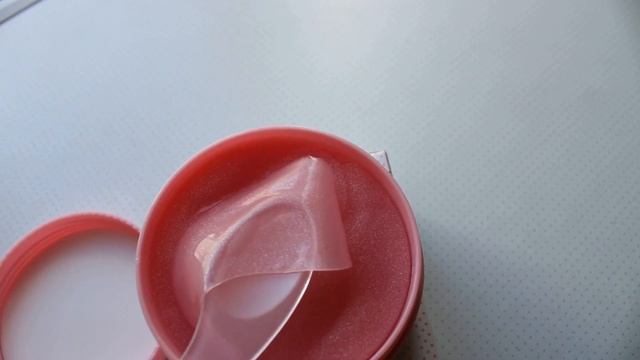 ? Гидрогелевые патчи для кожи вокруг глаз ISeul от Faberlic →