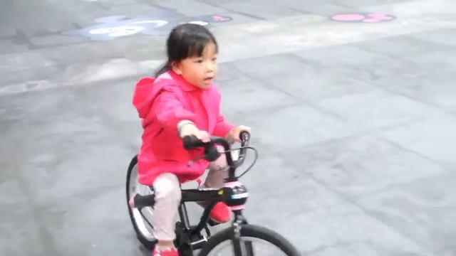 ♥ Rubee 小紅寶 ♥ 4Y3M riding Kundo SmartTrail 16" 之5 смотреть онлайн