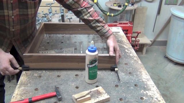 Building a childrens light table for drawing  Изготовление детского столика для рисования