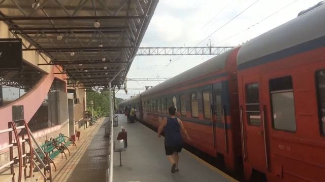 Поезд 201, Батуми — Ереван с электровозом 10-690 смотреть онлайн