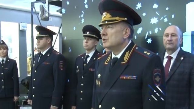 Сотрудники полиции Кузбасса приняли присягу смотреть онлайн