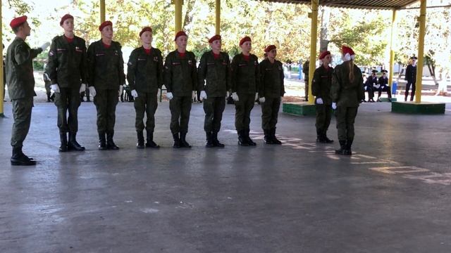 Строевая подготовка. Юнармейцы Пролетарского района на конкурсе "Красив в строю, силен в бою". смотреть онлайн