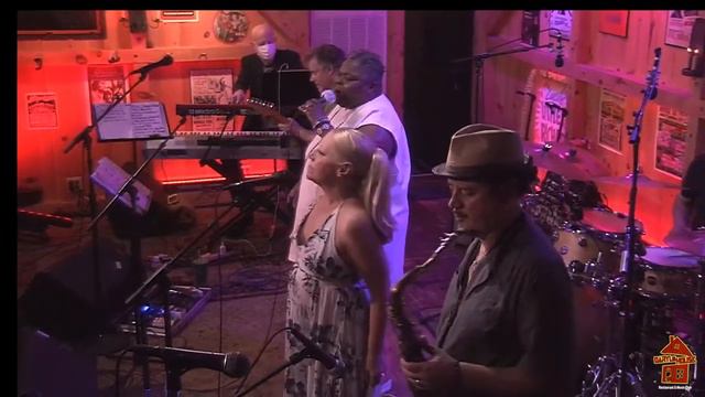Alexis P Suter Band - Live At Daryl's House Club 8.20.20