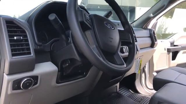 Ford Commercial Vehicle: F-550 Super Duty Contractor смотреть онлайн
