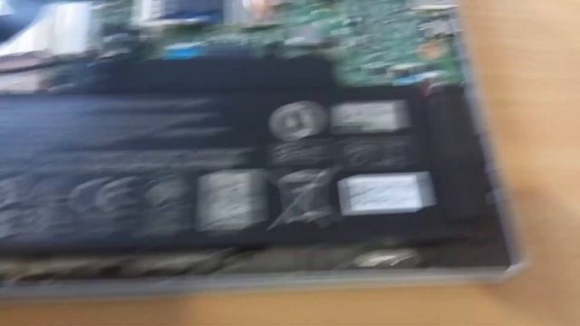Dell Inspiron 13 7359 ставим SSD смотреть онлайн