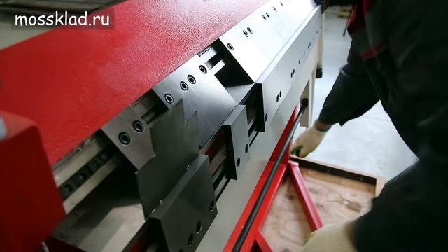 Ручной сегментный листогиб Ferrox PBB 2-A-1270 смотреть онлайн