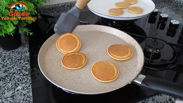 Boş bir şişeniz varsa?Mutfakta saatler harcamadan ?Kolay ve lezzetli pastalar yapın ?Dorayaki Tarif смотреть онлайн