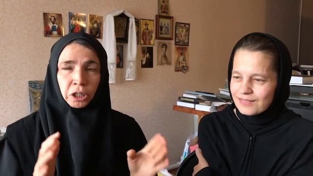Можно быть в сердце со Христом и крутиться как белка в колесе. смотреть онлайн