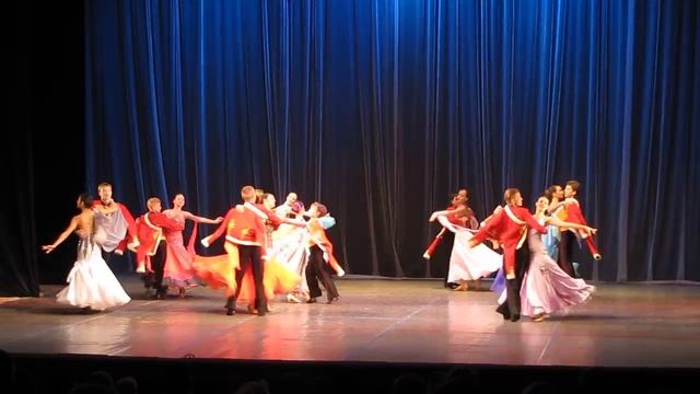 Бал, вальс смотреть онлайн