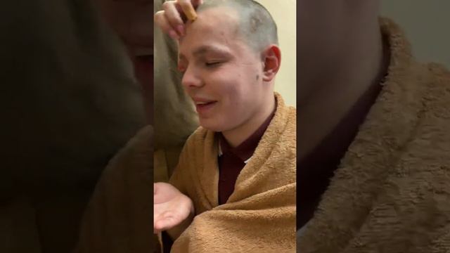 MELLSTROY ПРИШЛА ПОЛИЦИЯ НА ДОМ смотреть онлайн