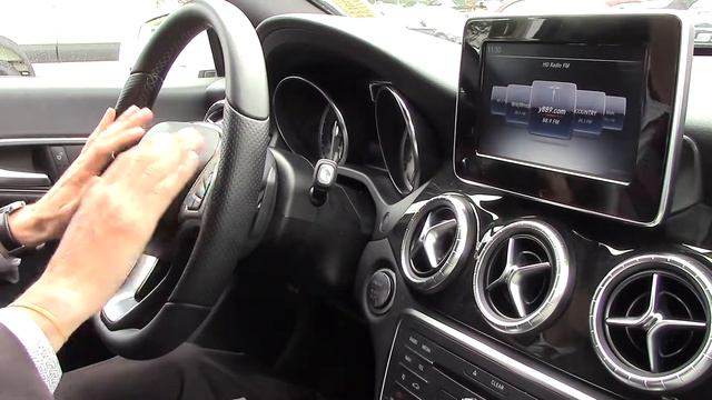 2016 Mercedes-Benz CLA250 video tour with Spencer смотреть онлайн