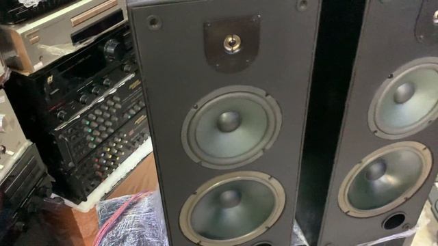 Loa JBL J830M made in Usa,chơi đều các dải đặc biệt rất dễ ghép âm ly,Lh Tùng audio 0355353333 смотреть онлайн