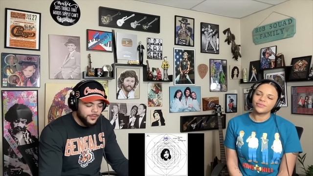 WAIT WHAT?!| FIRST TIME HEARING The Kinks - Lola REACTION смотреть онлайн