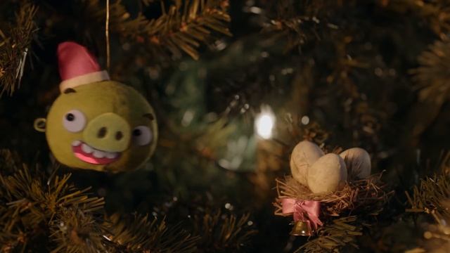 Angry Birds - Happy Holidays animated short! смотреть онлайн