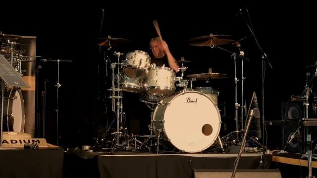 Ian Paice - Deep Purple Highway Star Drum Play Through Live смотреть онлайн