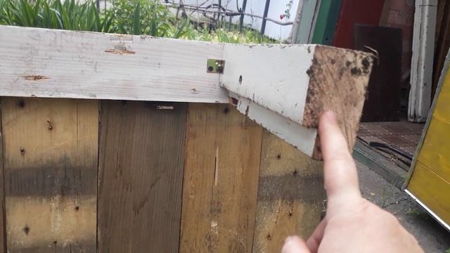 Сделали ЛЕЖАК В САДУ / Своими руками из строительных отходов / УДОБНЫЙ и БЕСПЛАТНЫЙ / НАША ДАЧА смотреть онлайн