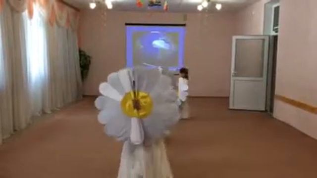 Наши девчонки-ромашки смотреть онлайн