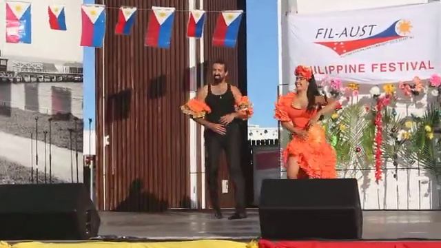 Cuban Salsa Gold Coast - Phillipine Festival - Despacito (Salsa Version) смотреть онлайн