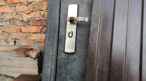 Как вытащить старый цилиндр (личинку) из замка.