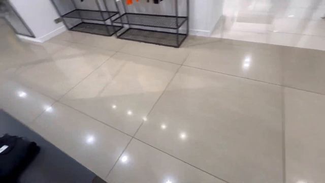 Bлог , поход в ресторан , магазины ,мафия