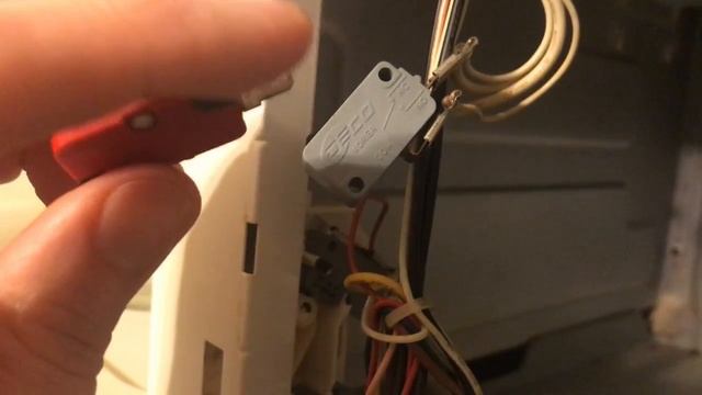 Microwave Door Switch Replacement смотреть онлайн