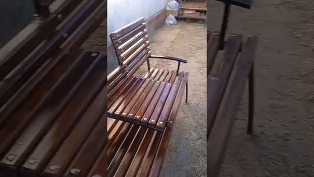 Лавочка со столиком встроенным, своими руками. смотреть онлайн