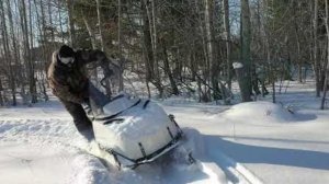 Буран на двух лыжах полный газ.