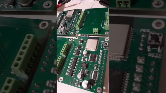 ESP32 rs232 di do смотреть онлайн
