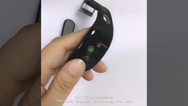 DM11 smart band (with heart rate monitor and color displays screen) смотреть онлайн