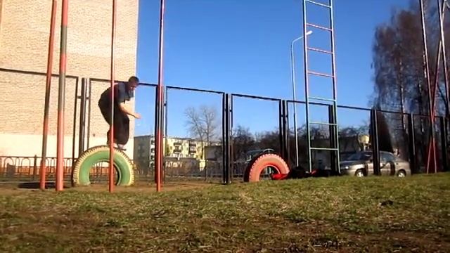 Nikita Kozlov - My training.avi смотреть онлайн
