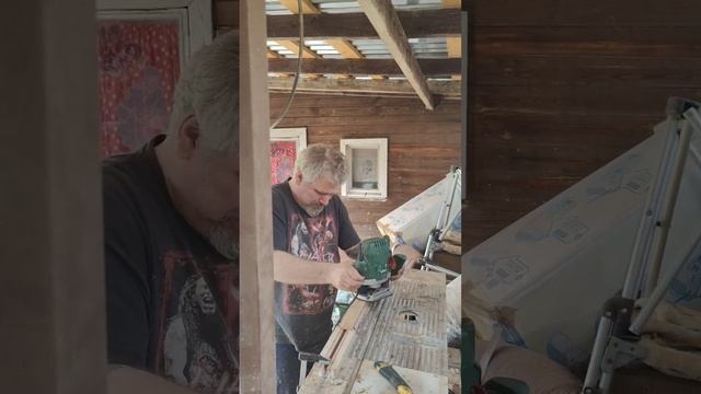 Фрезеровка грифа #гитары по шаблону (по ширине). #guitars #гитара #guitar смотреть онлайн