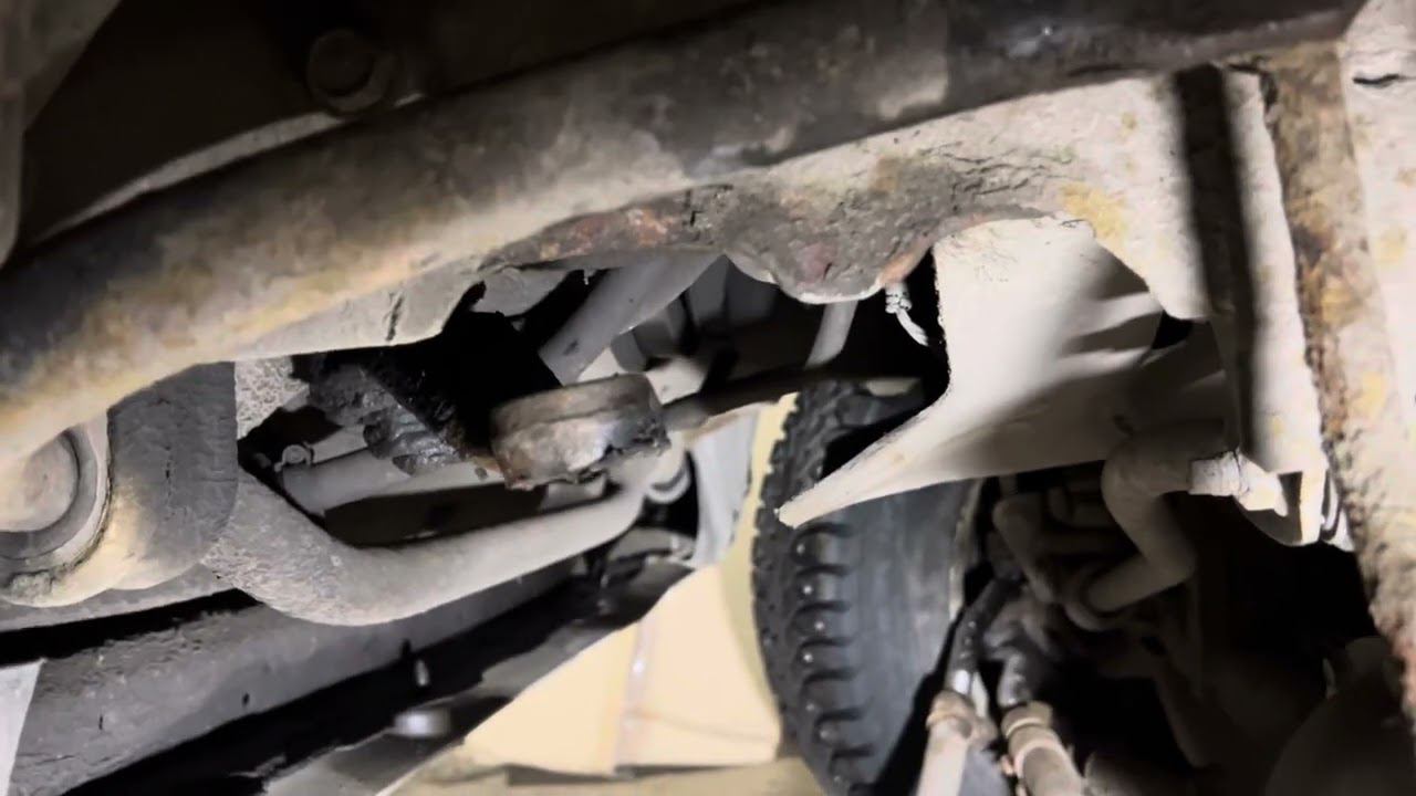 Замена рулевых наконечников на Grand Cherokee